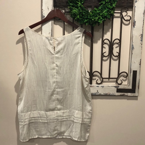 Gap Watercolor Pinstripe Top Sz XL - Picture 4 of 4